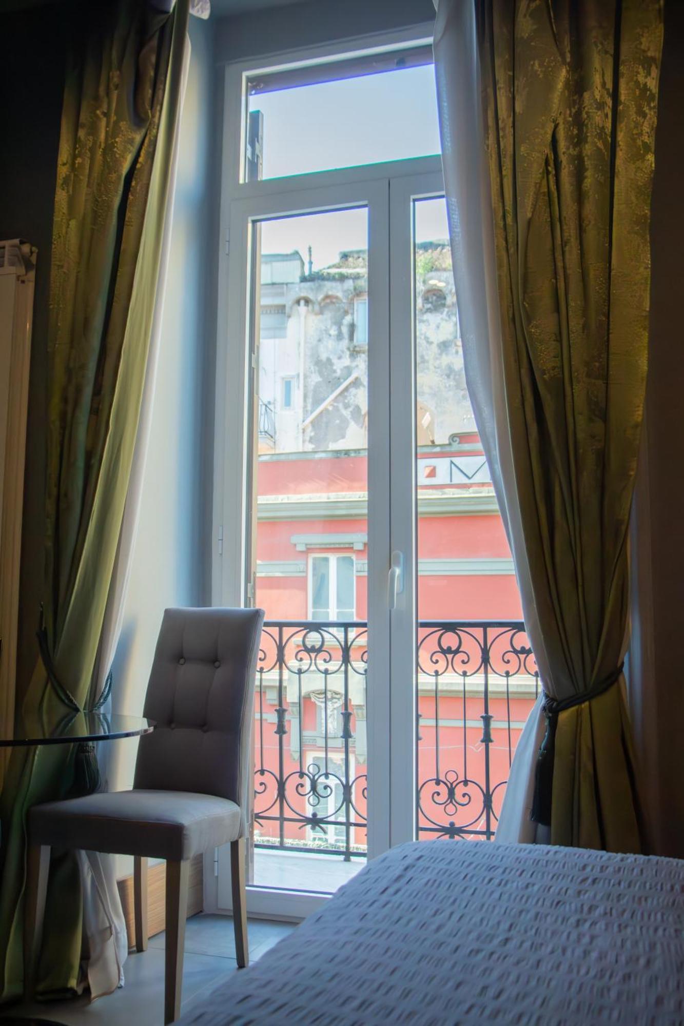 Beb Umberto I Napoli Nápoles Exterior foto